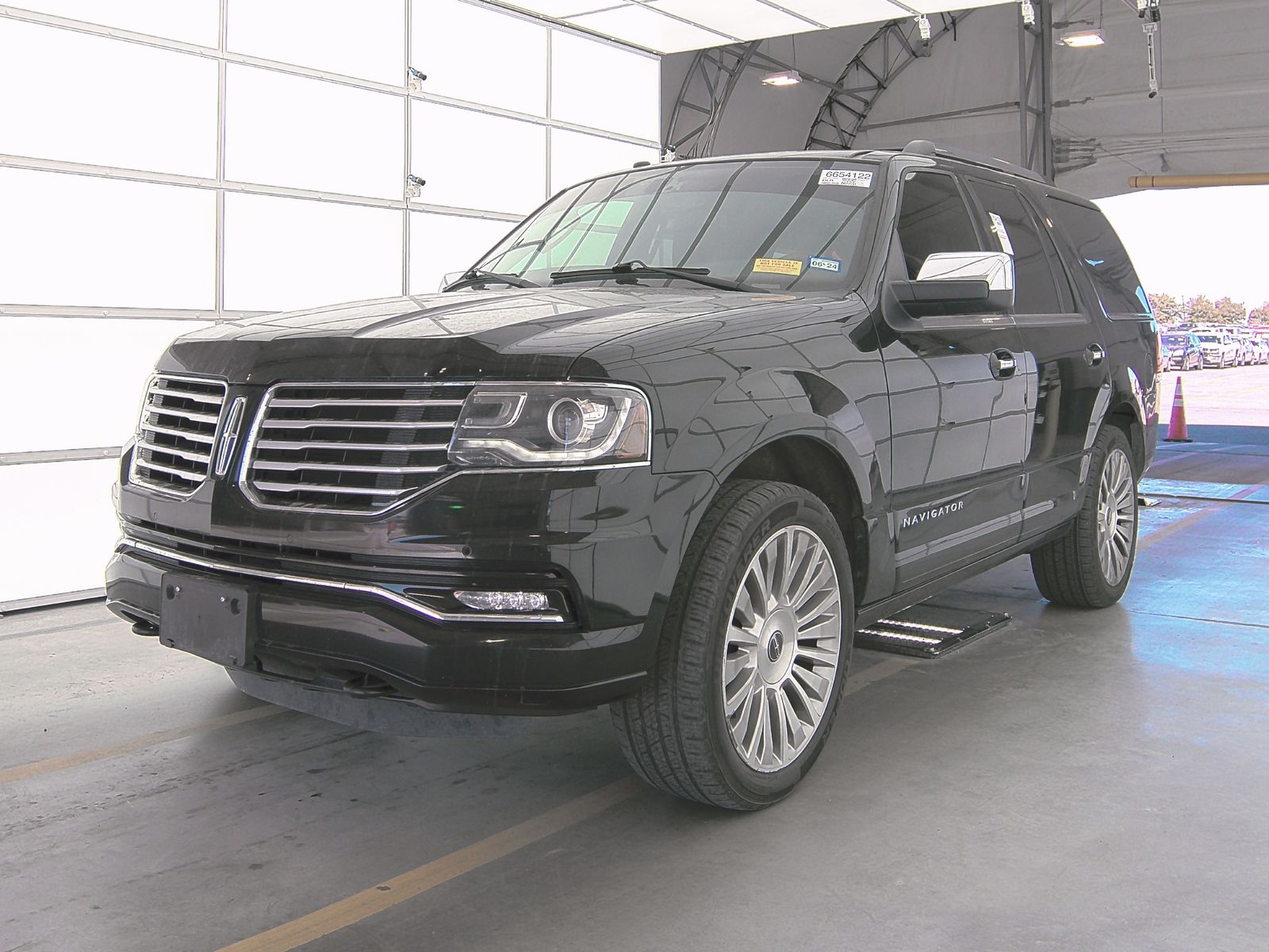 2017 Lincoln Navigator SELECT AWD