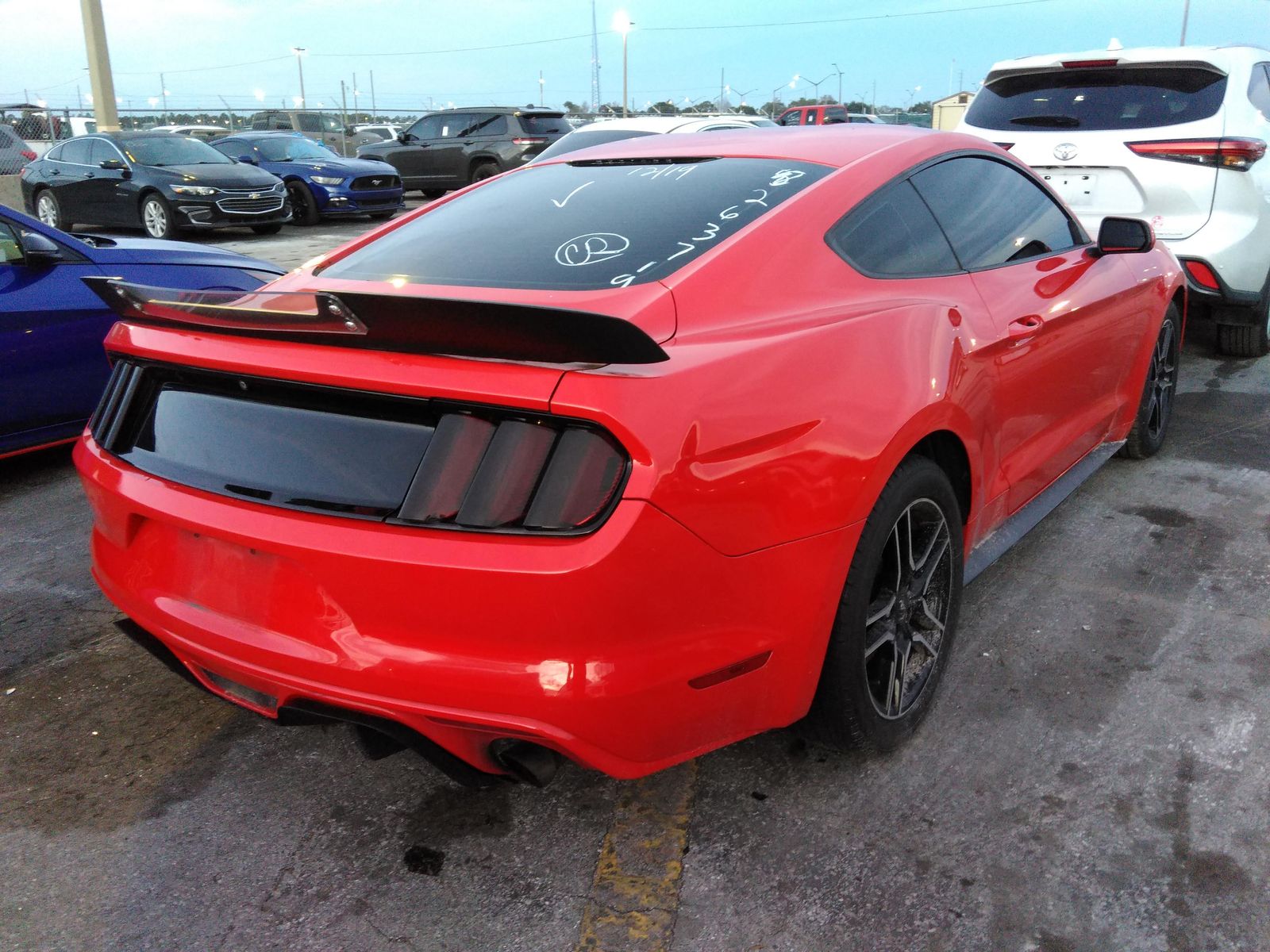 2017 Ford Mustang V6 RWD