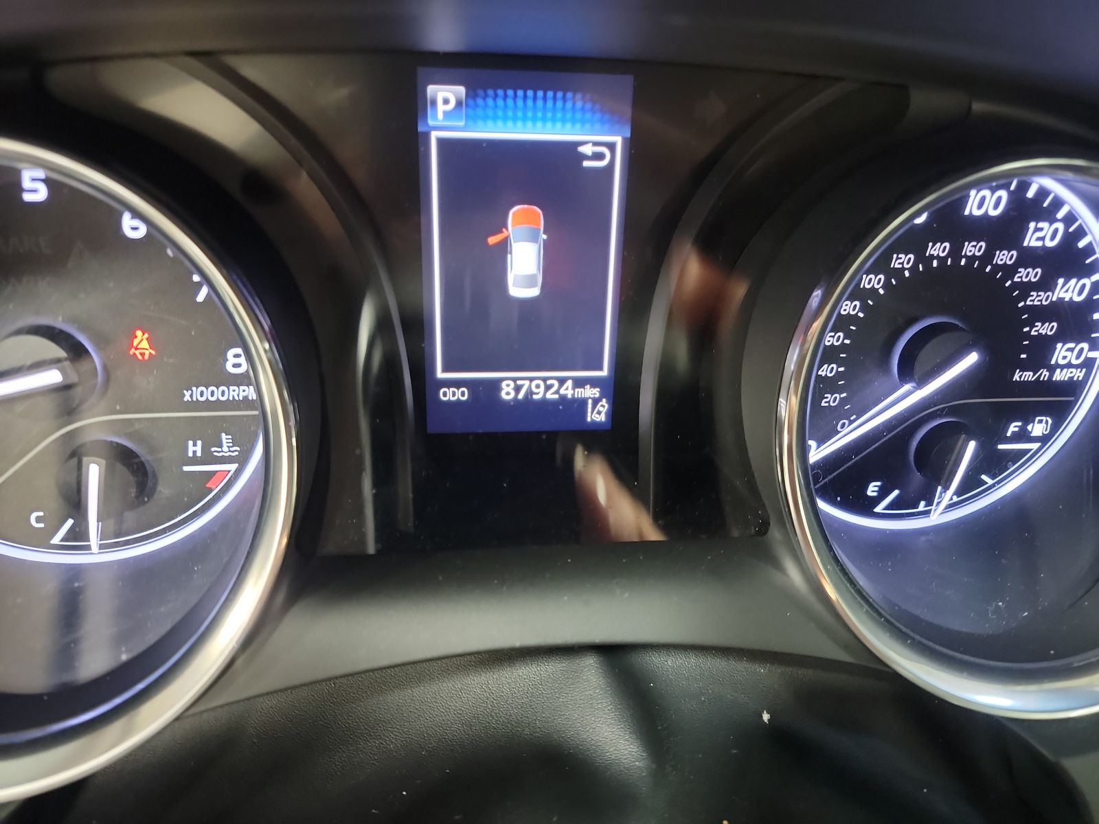 2019 Toyota Camry SE FWD