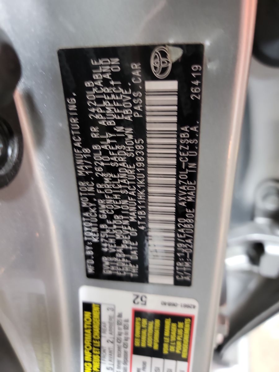 2019 Toyota Camry SE FWD