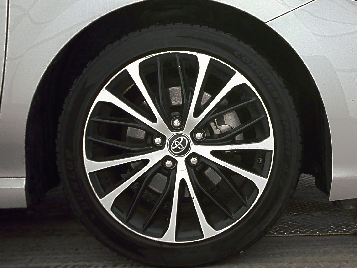 2019 Toyota Camry SE FWD