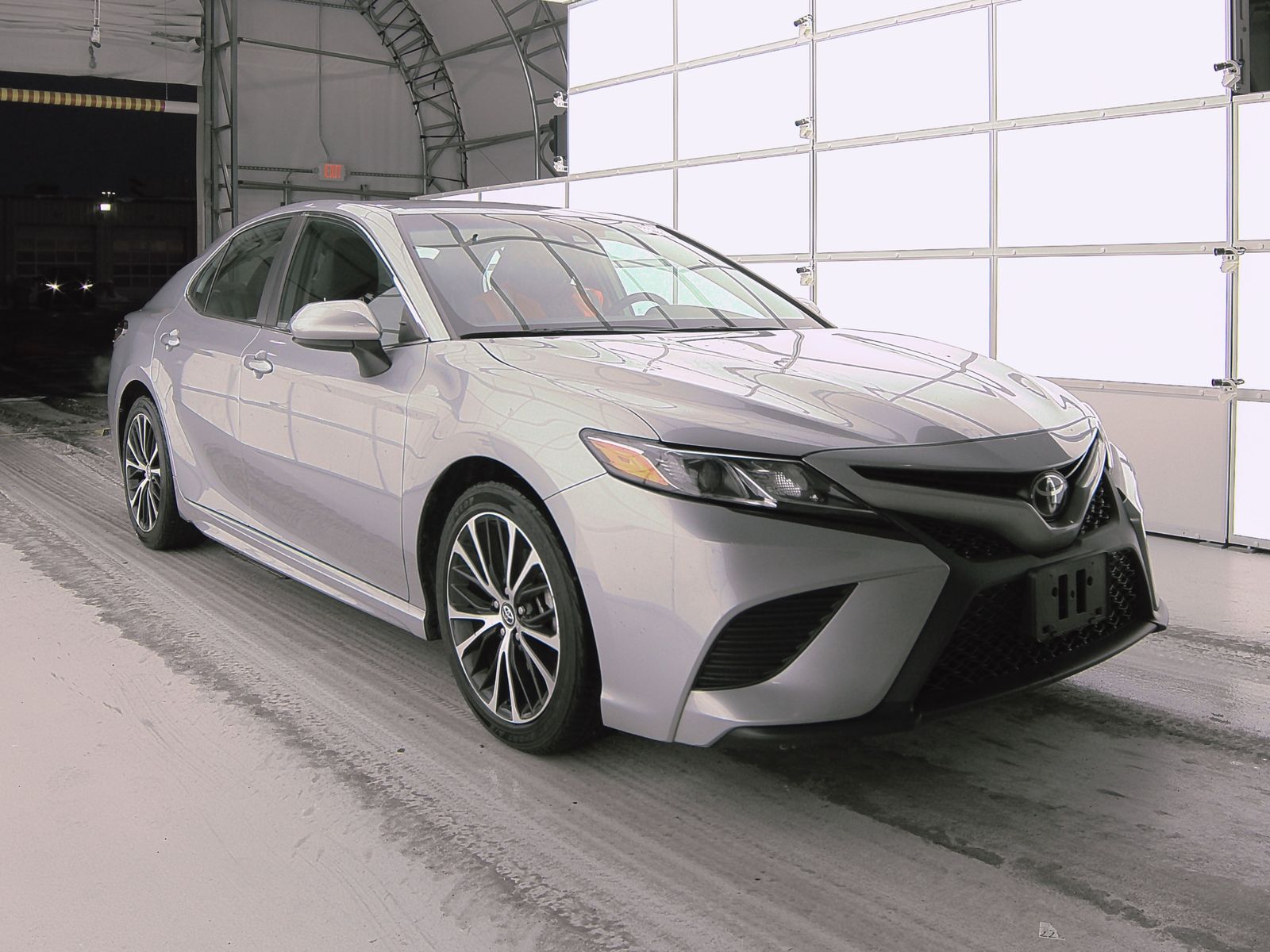 2019 Toyota Camry SE FWD