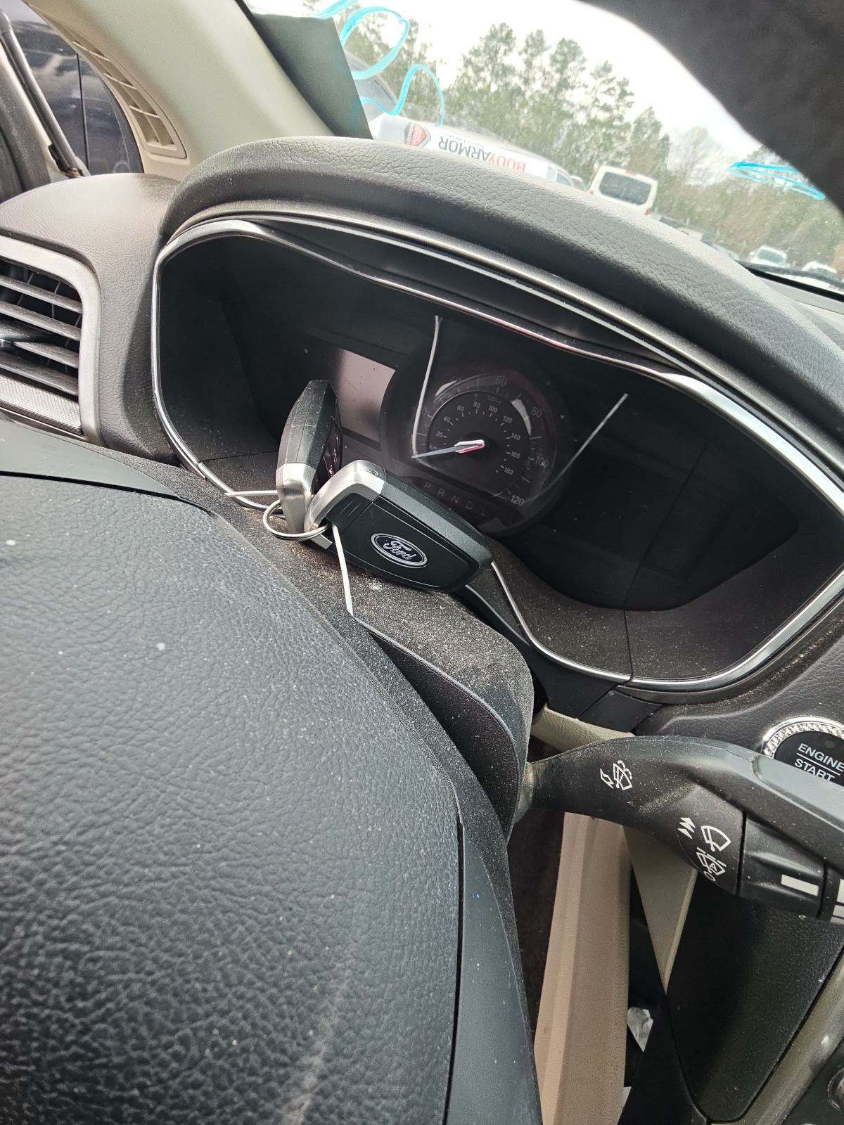 2017 Ford Fusion HYBRID SE FWD