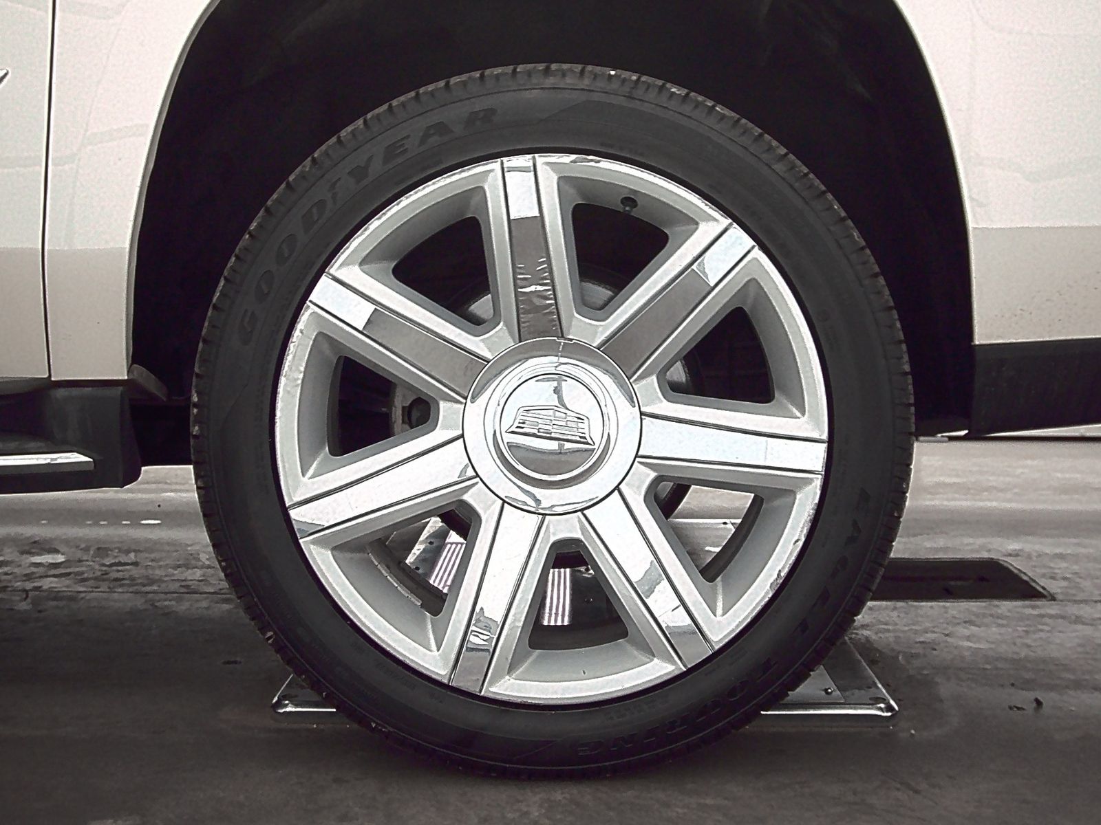 2015 Cadillac Escalade ESV LUXURY RWD