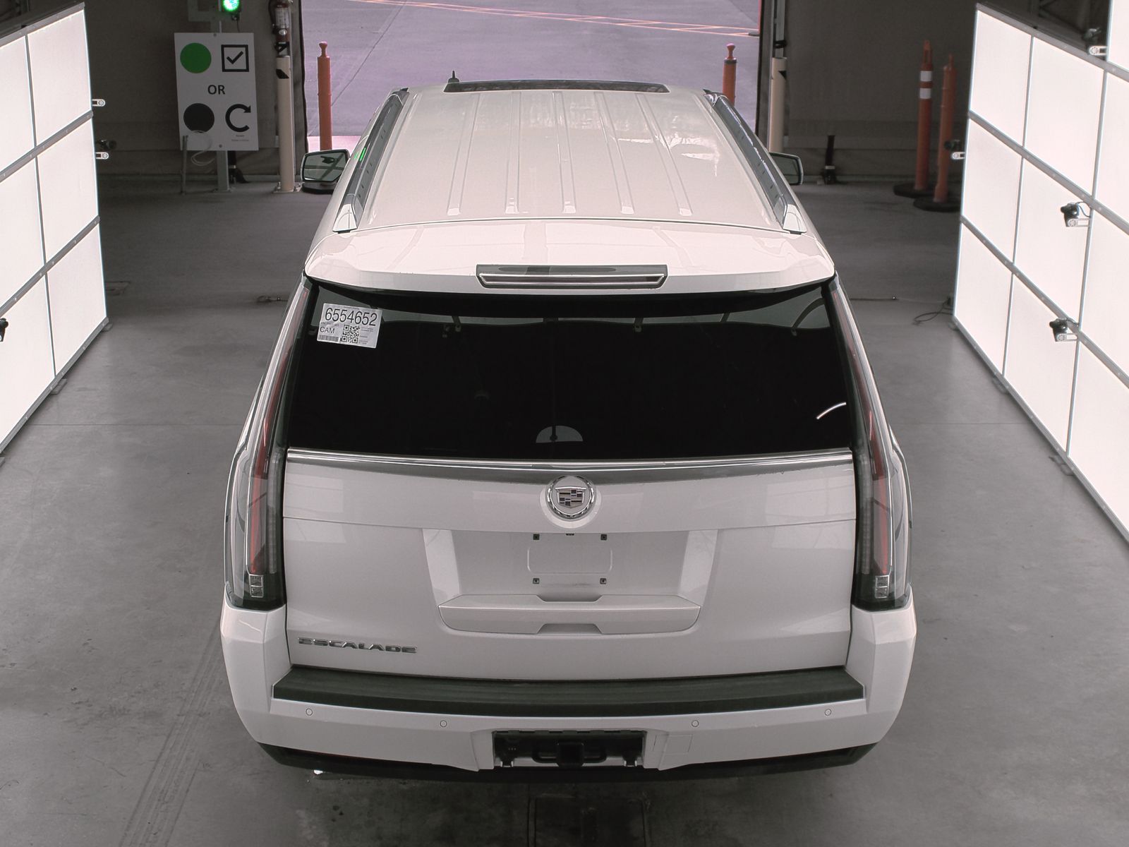 2015 Cadillac Escalade ESV LUXURY RWD