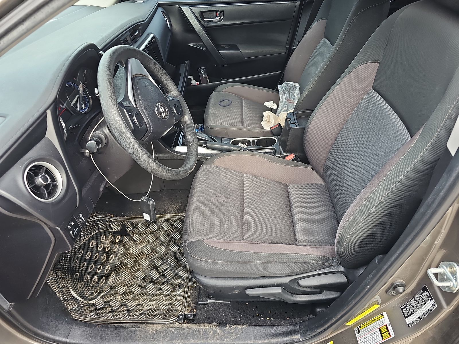 2019 Toyota Corolla LE FWD