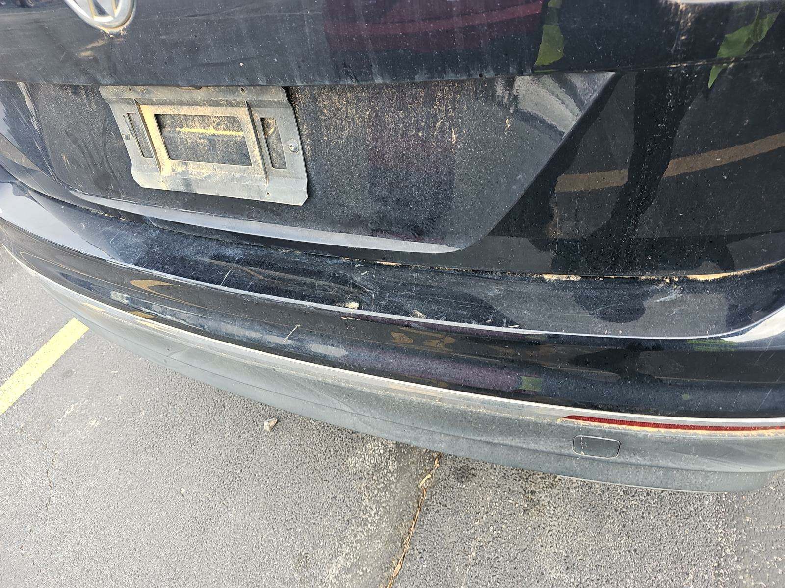 2018 Volkswagen Tiguan SEL FWD