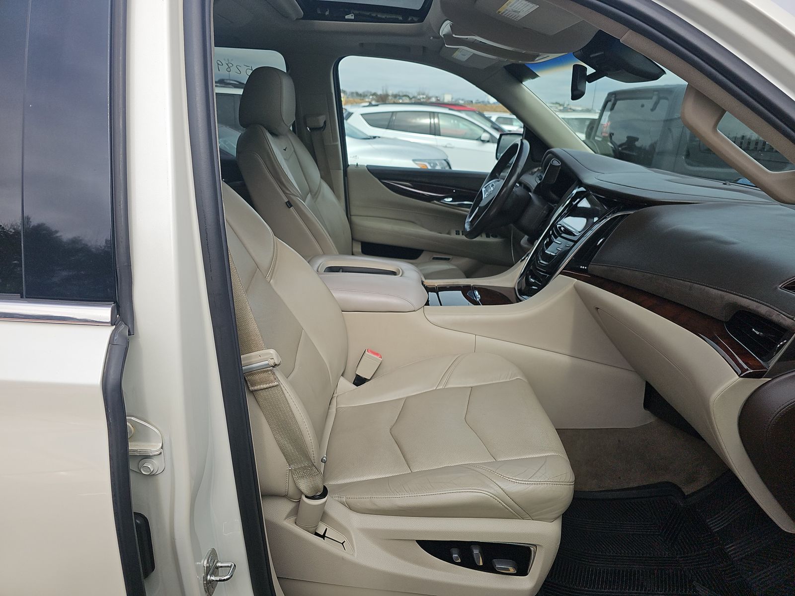 2015 Cadillac Escalade ESV LUXURY RWD