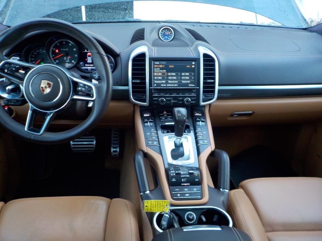2016 Porsche Cayenne Turbo S AWD