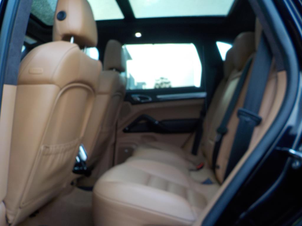 2016 Porsche Cayenne Turbo S AWD