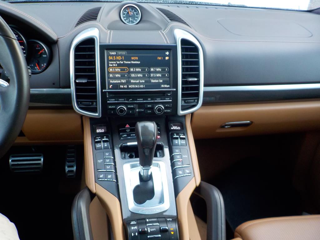 2016 Porsche Cayenne Turbo S AWD