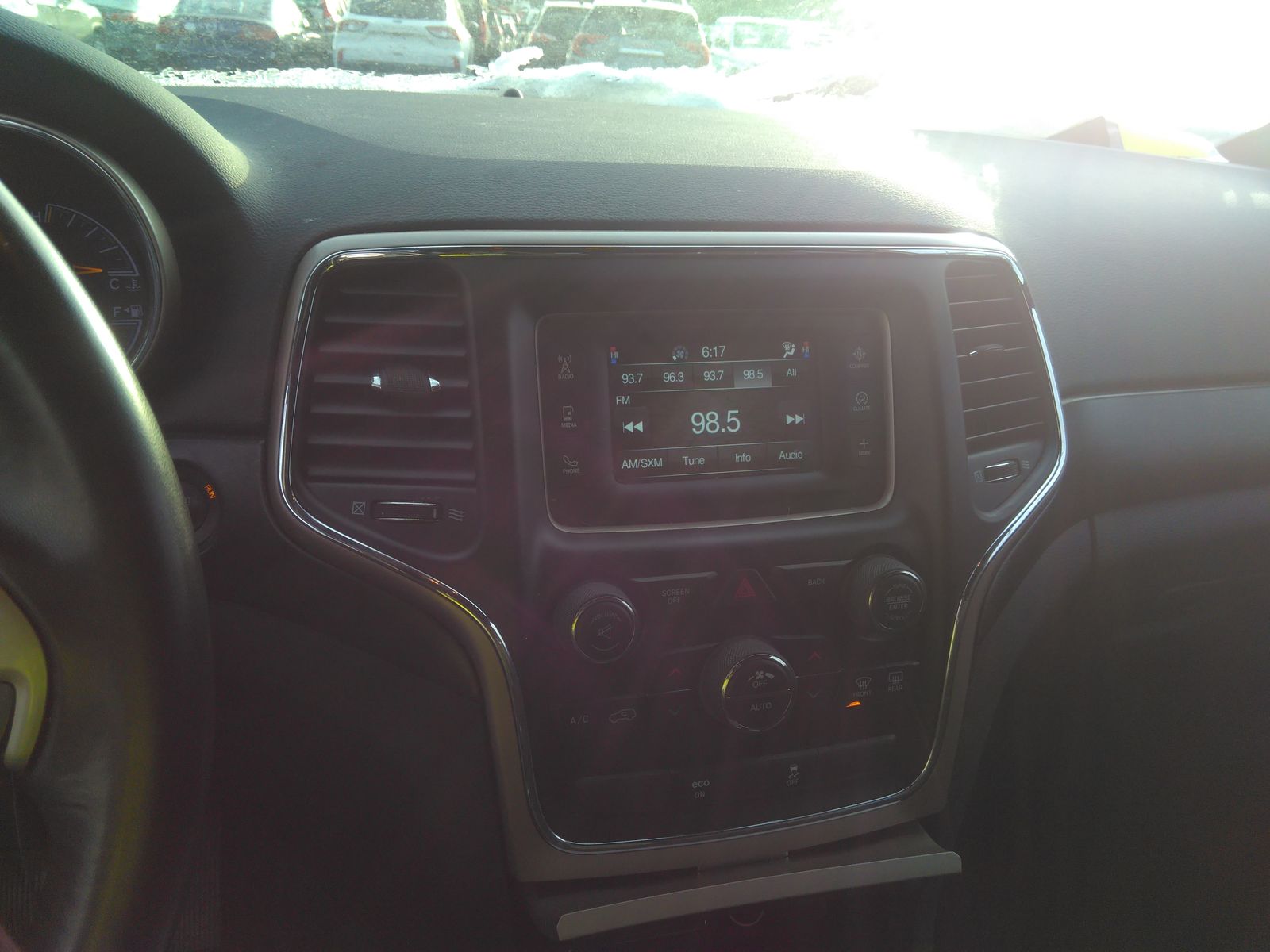 2015 Jeep Grand Cherokee LAREDO AWD