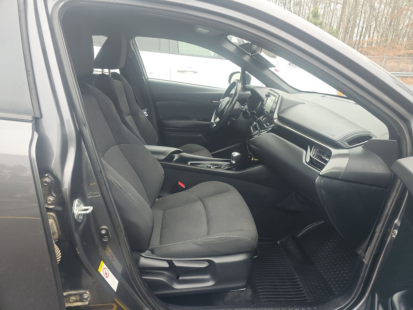 2018 Toyota C-HR XLE PREMIU FWD