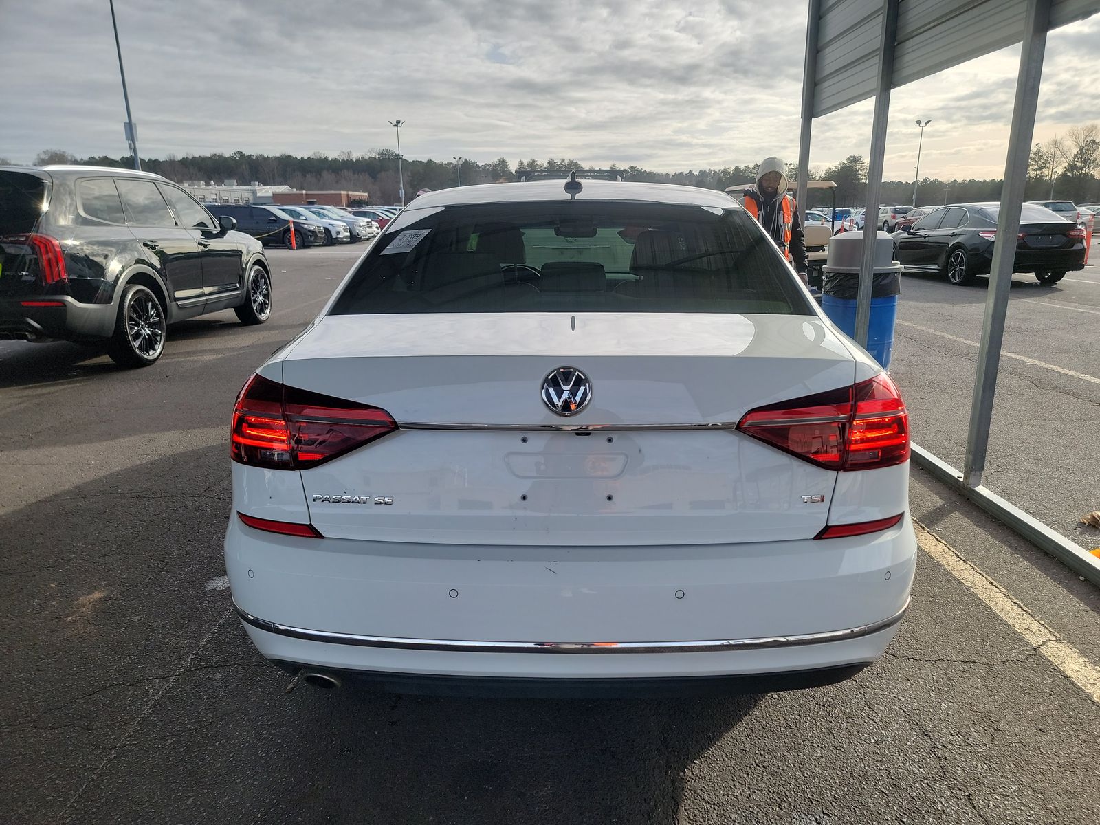 2018 Volkswagen Passat 2.0T SE FWD