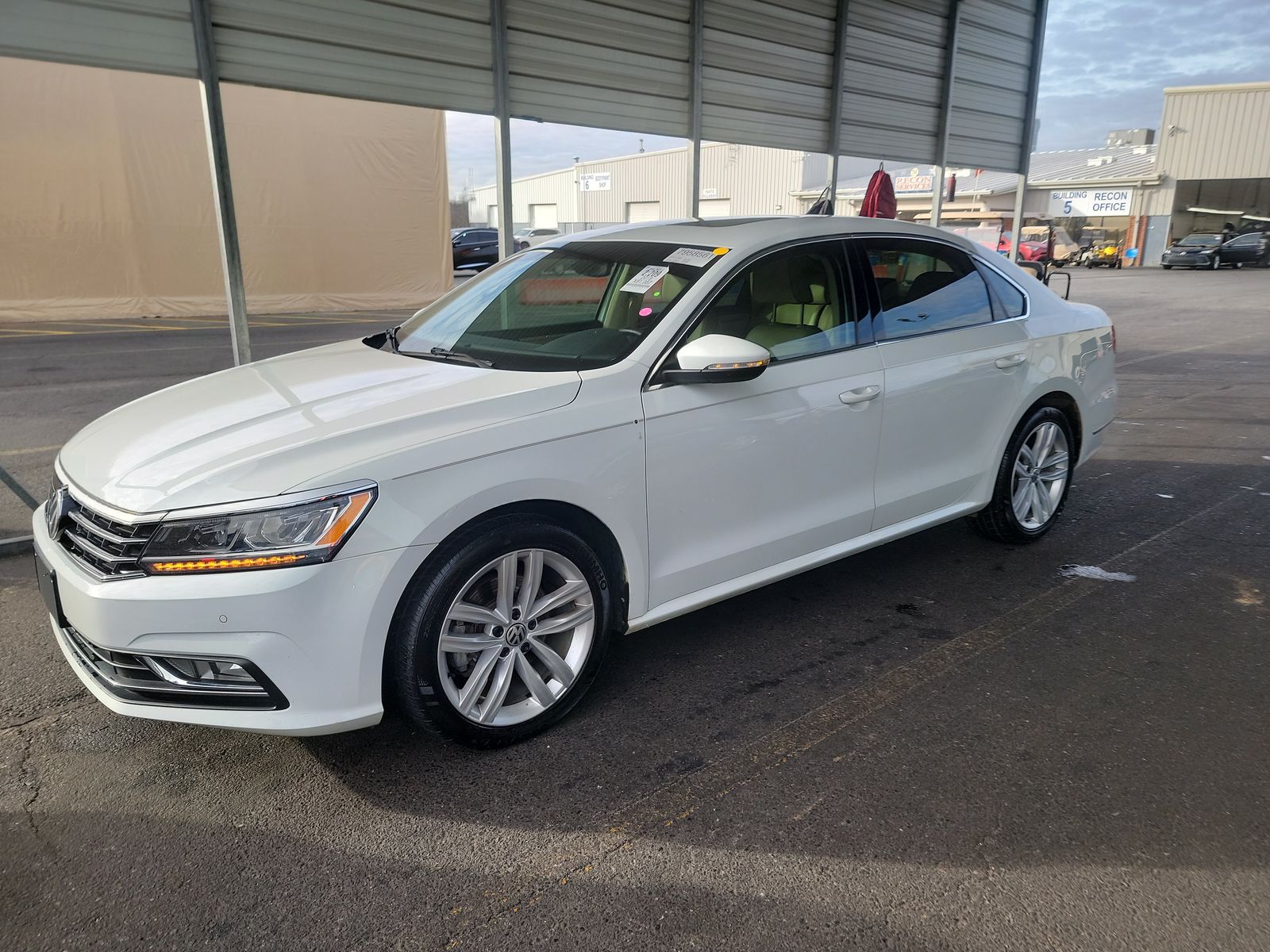 2018 Volkswagen Passat 2.0T SE FWD