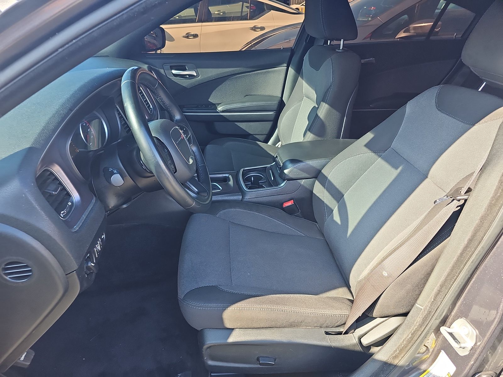 2017 Dodge Charger SE RWD