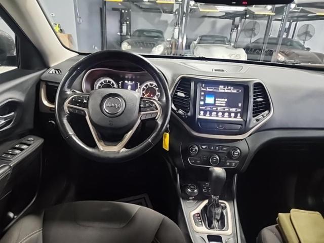 2015 Jeep Cherokee LATITUDE AWD
