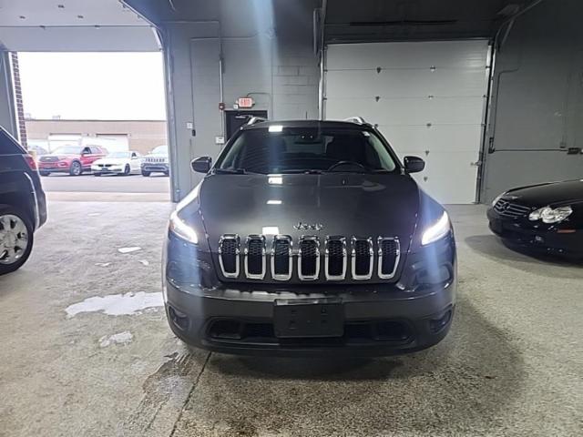2015 Jeep Cherokee LATITUDE AWD