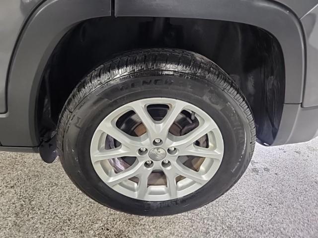 2015 Jeep Cherokee LATITUDE AWD
