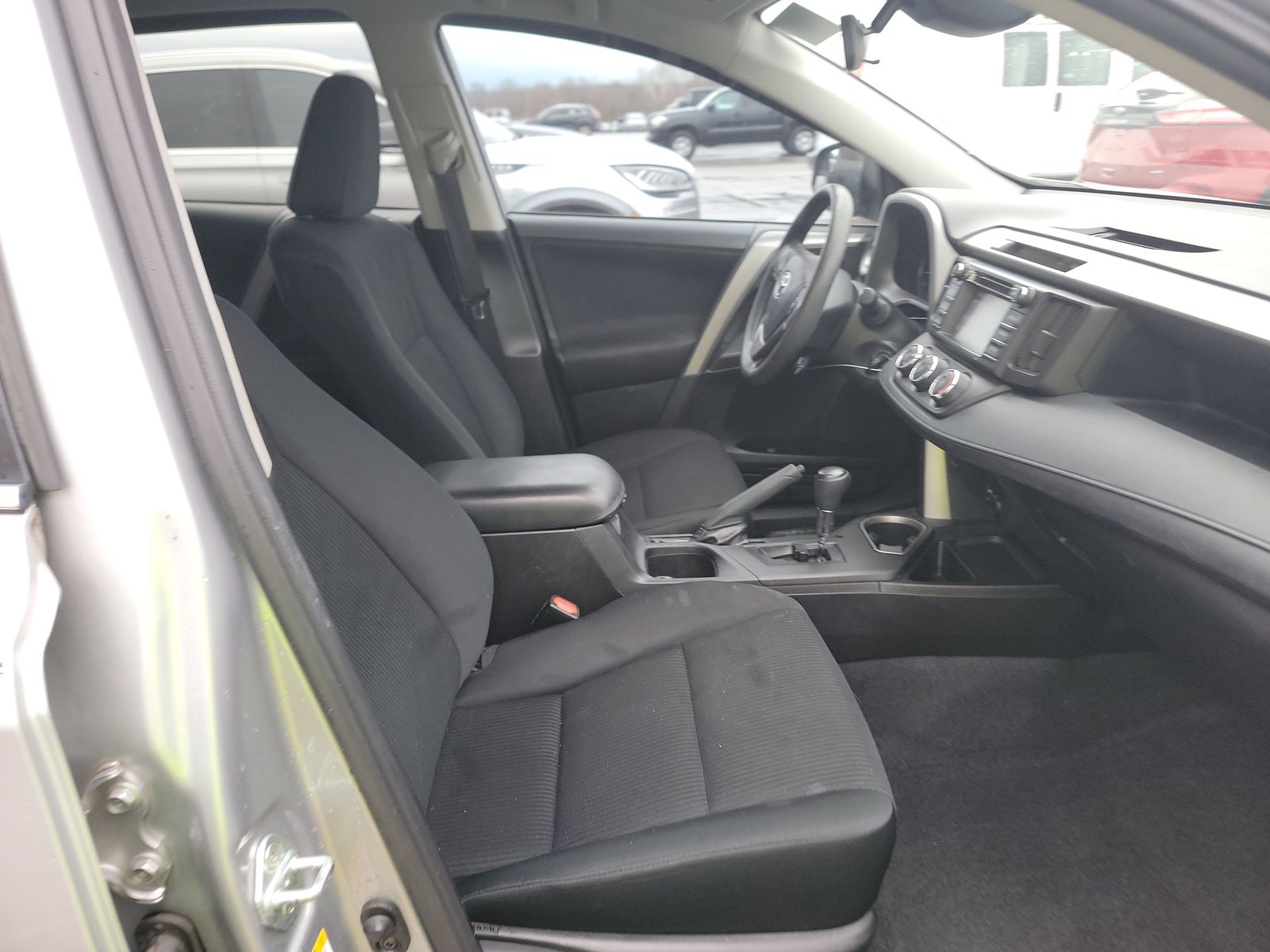 2017 Toyota RAV4 LE FWD