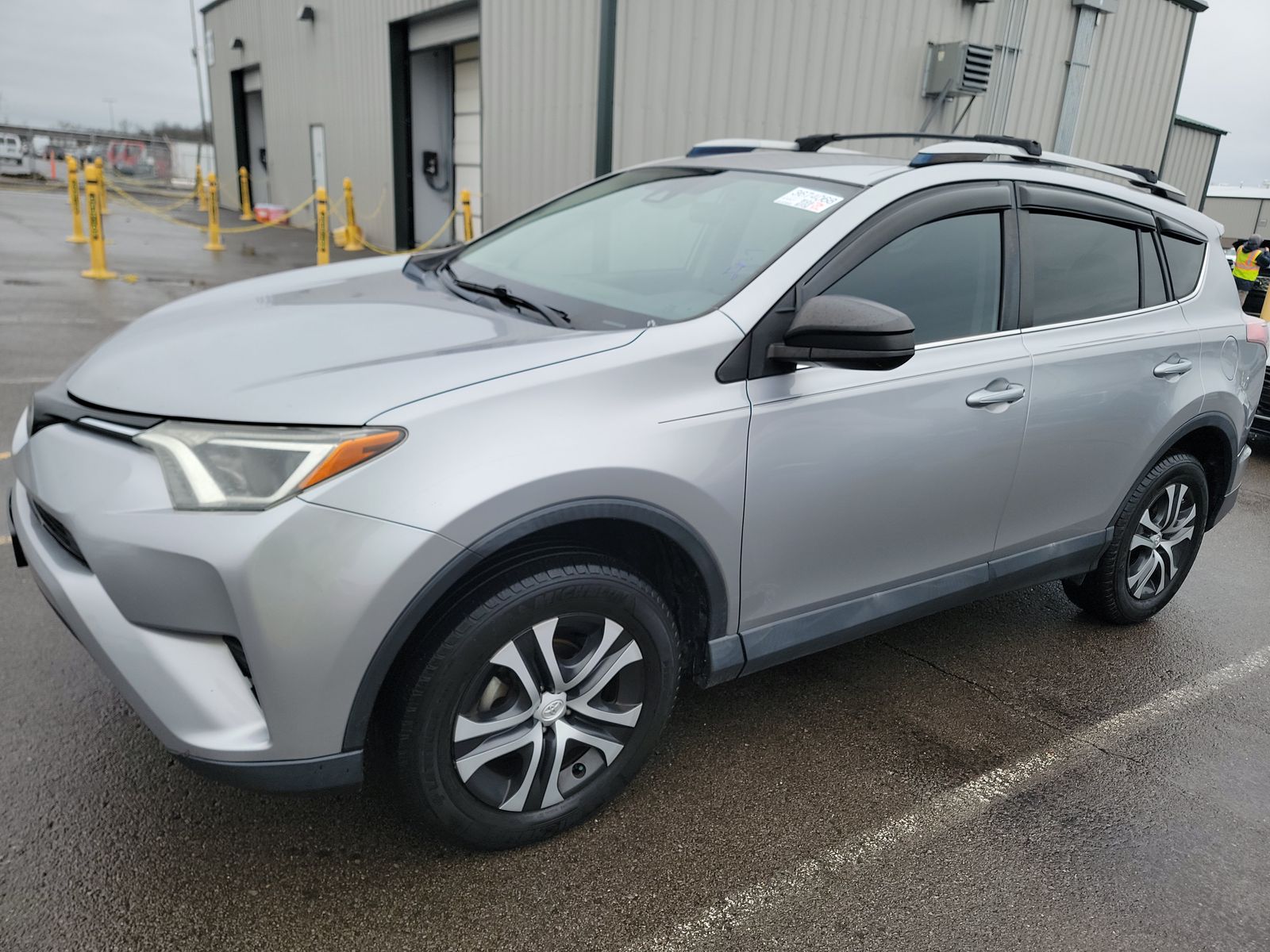 2017 Toyota RAV4 LE FWD