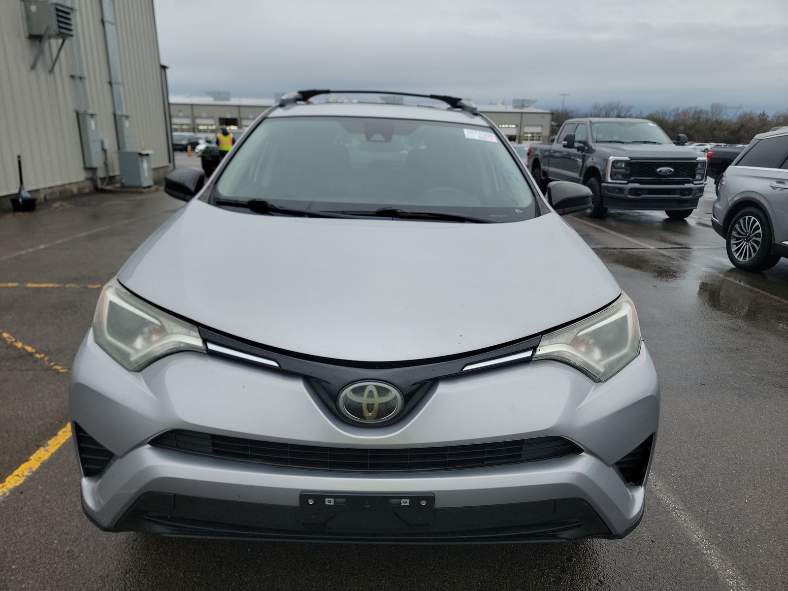 2017 Toyota RAV4 LE FWD