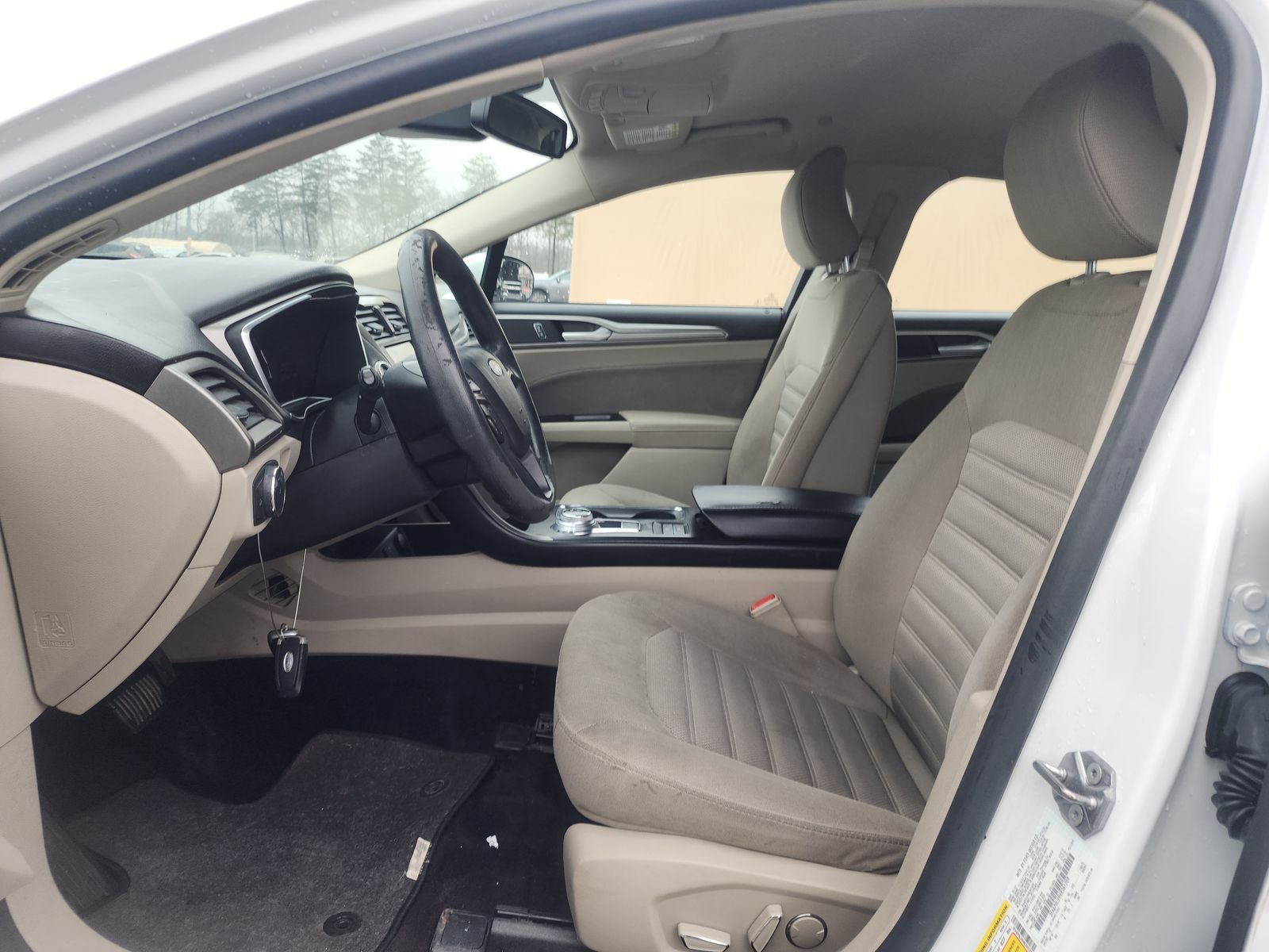 2017 Ford Fusion HYBRID SE FWD