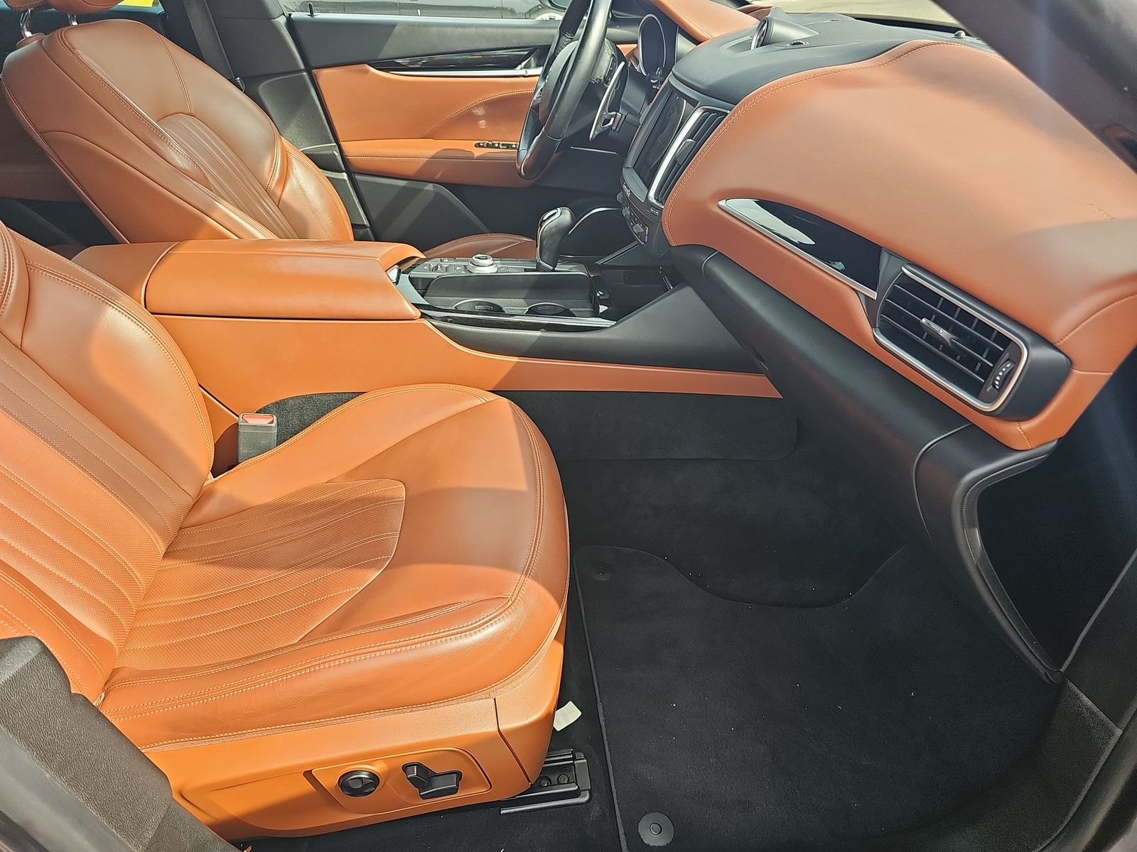 2018 Maserati Levante GRANLUSSO AWD