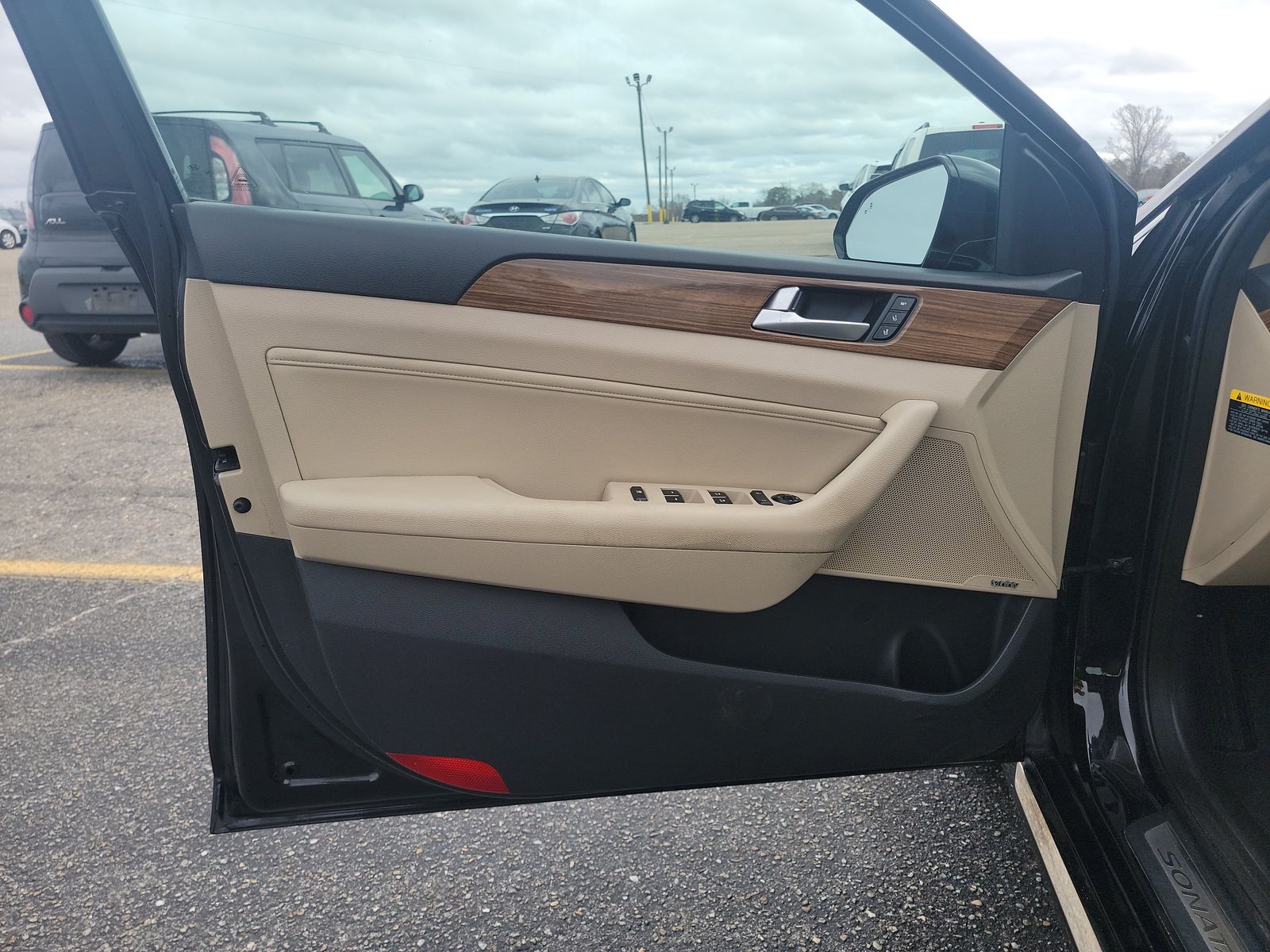 2015 Hyundai Sonata 2.4L LTD FWD