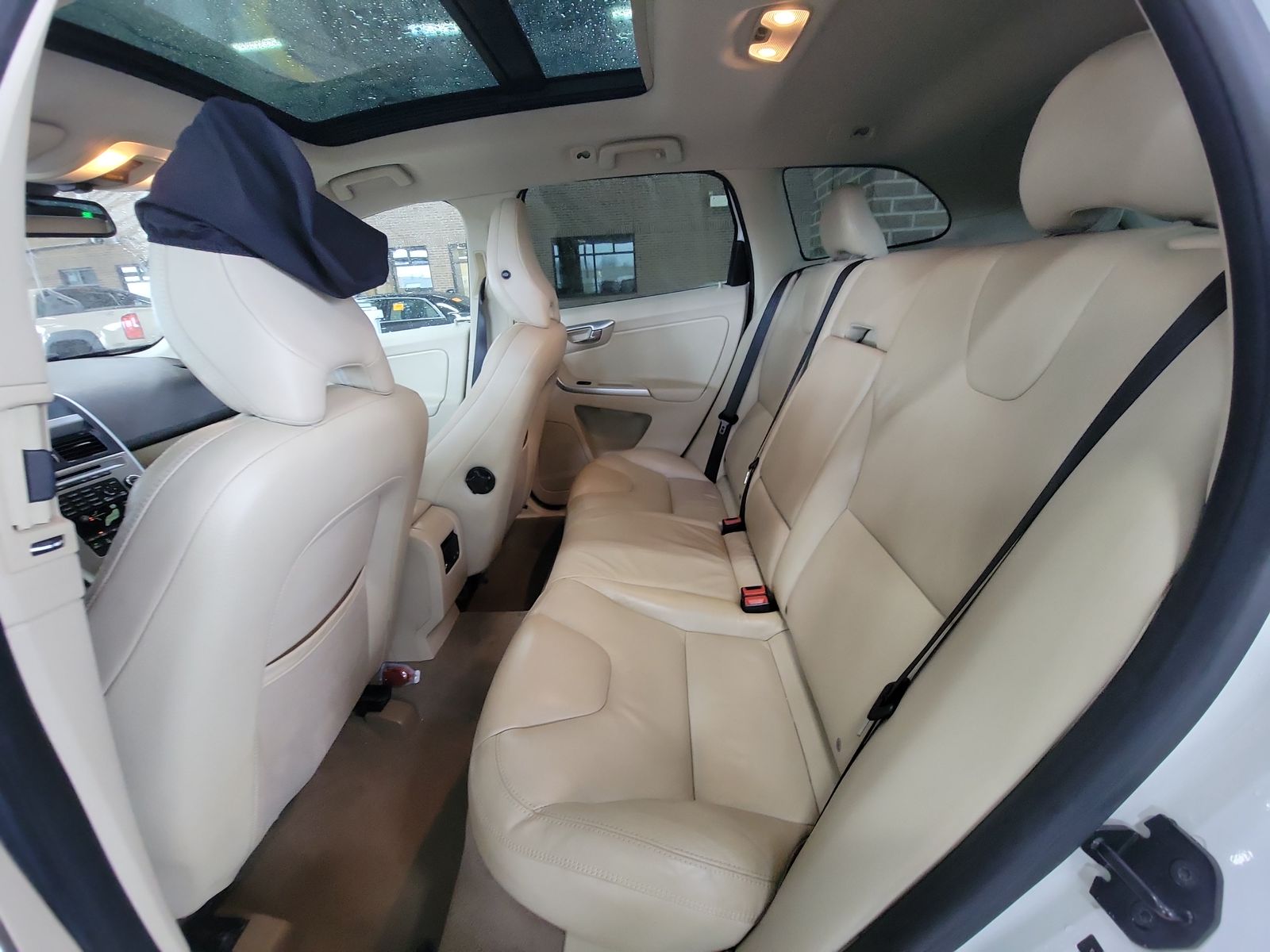 2010 Volvo XC60 3.0T R-DES AWD