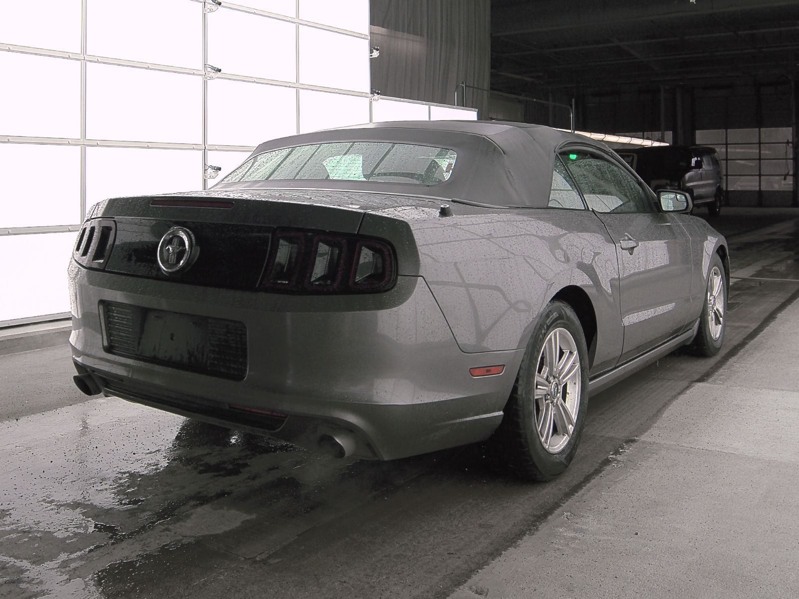 2014 Ford Mustang V6 RWD