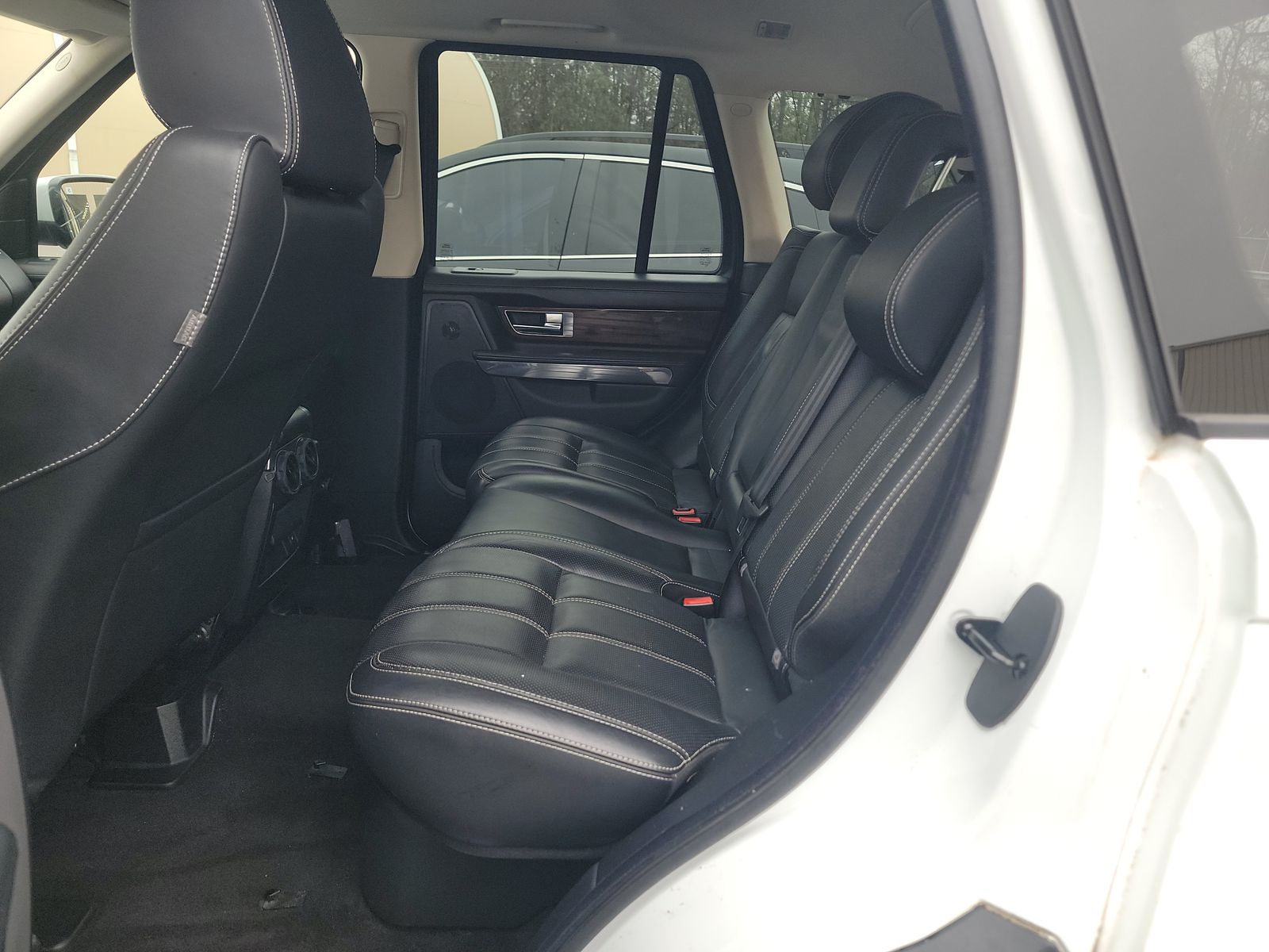 2013 Land Rover Range Rover Sport HSE LUX AWD