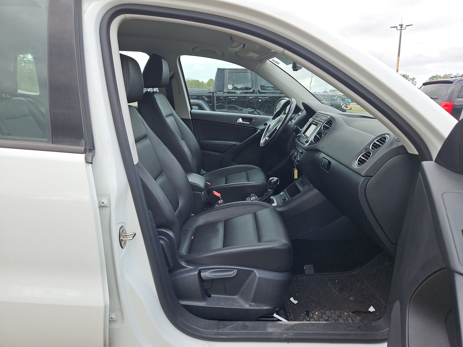 2016 Volkswagen Tiguan S FWD