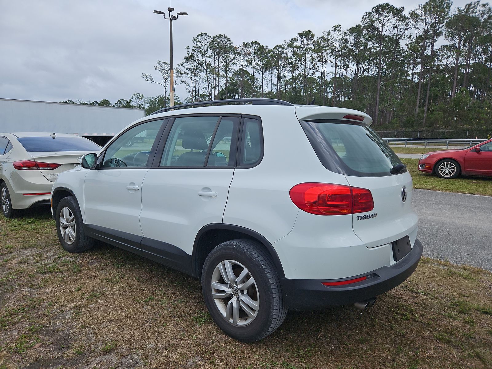2016 Volkswagen Tiguan S FWD