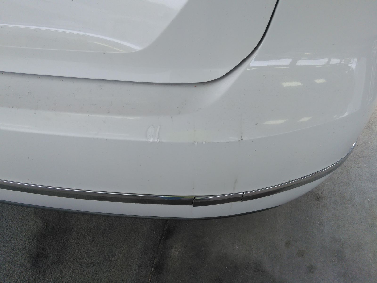 2014 Volkswagen Passat 1.8T SEL Premium FWD