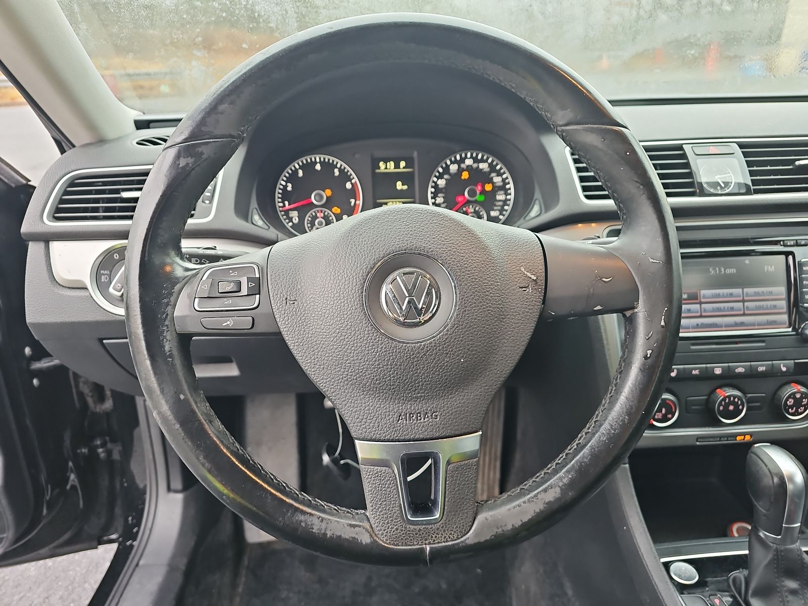 2015 Volkswagen Passat 1.8T LTD FWD