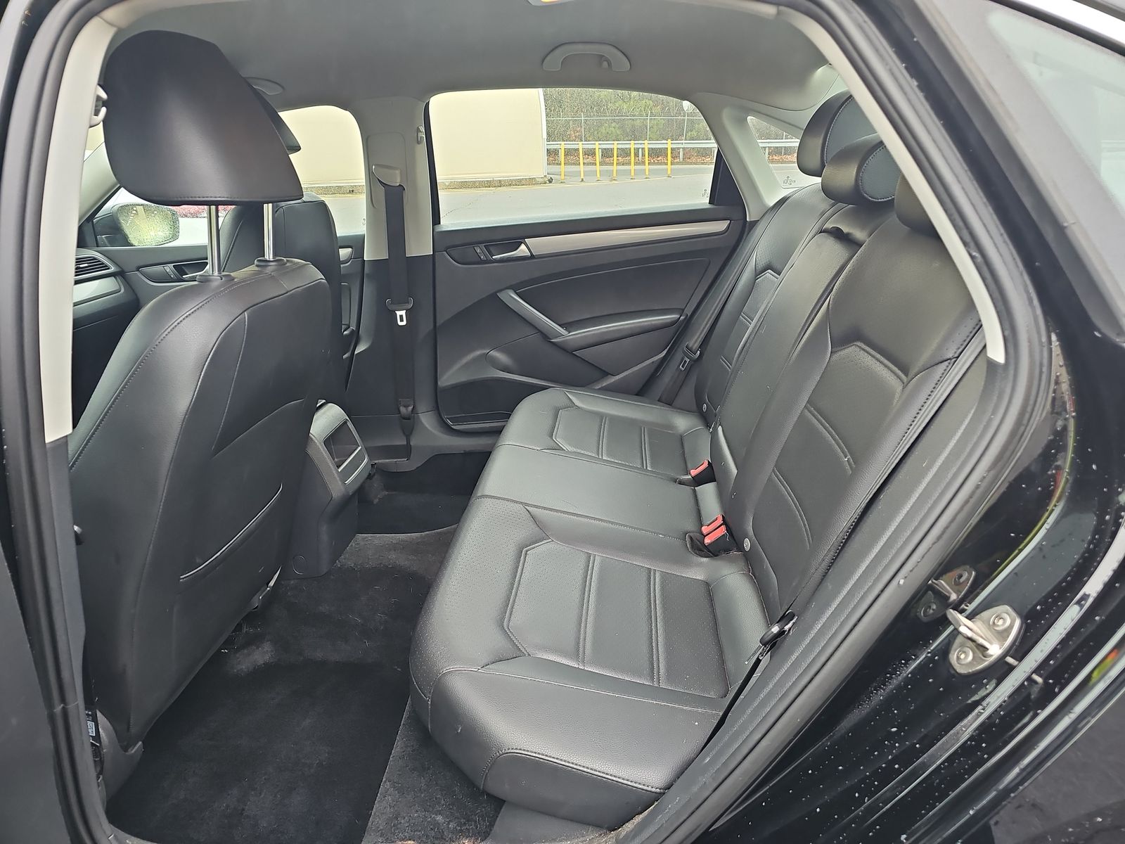 2015 Volkswagen Passat 1.8T LTD FWD