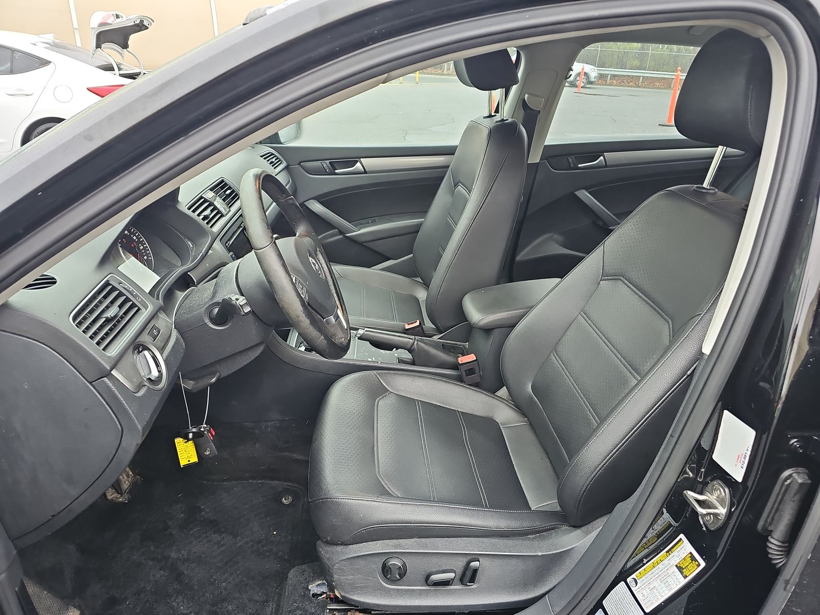 2015 Volkswagen Passat 1.8T LTD FWD