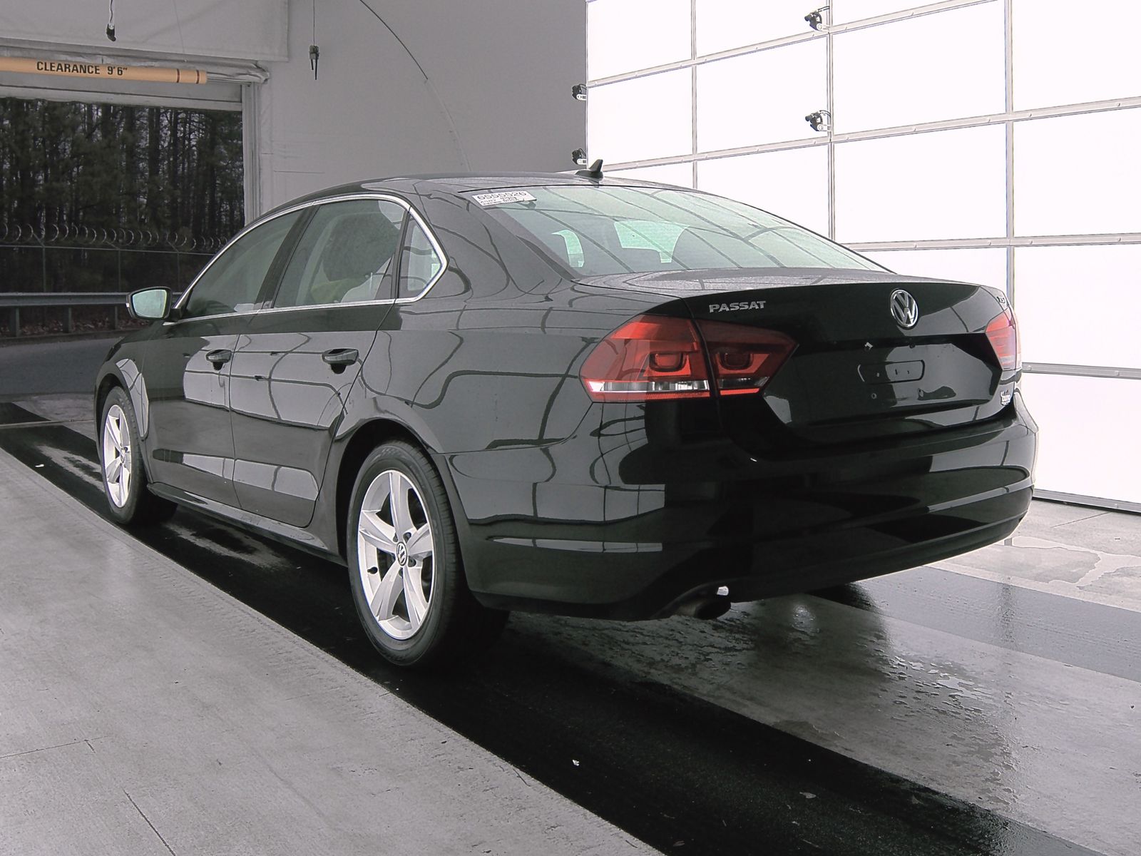 2015 Volkswagen Passat 1.8T LTD FWD