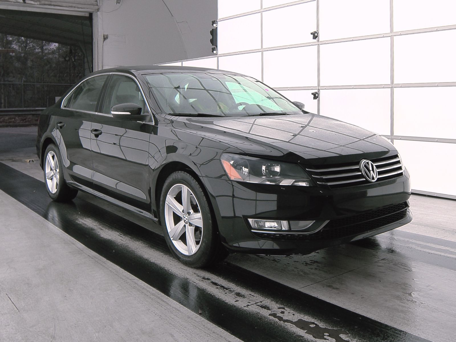 2015 Volkswagen Passat 1.8T LTD FWD