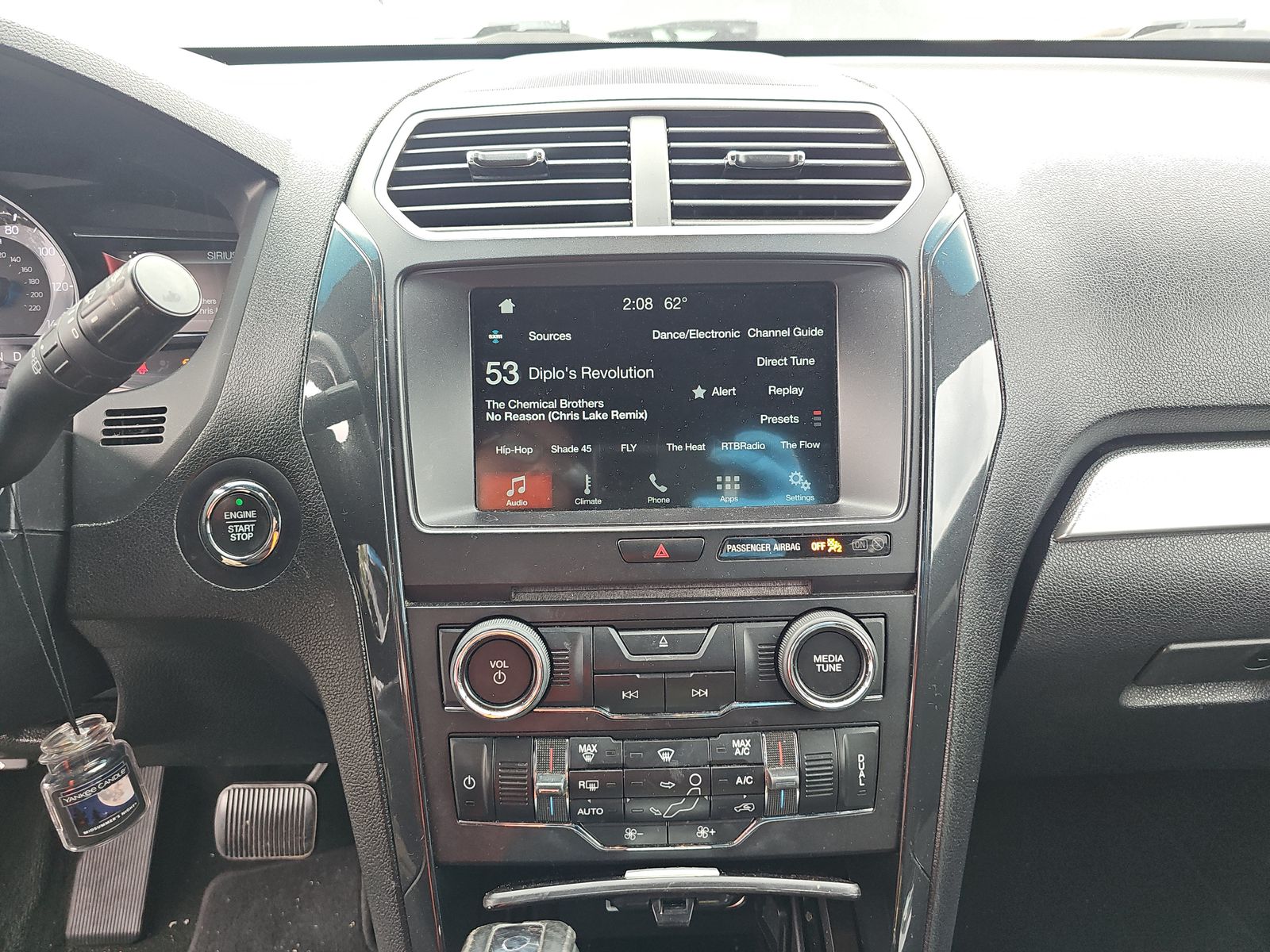 car image