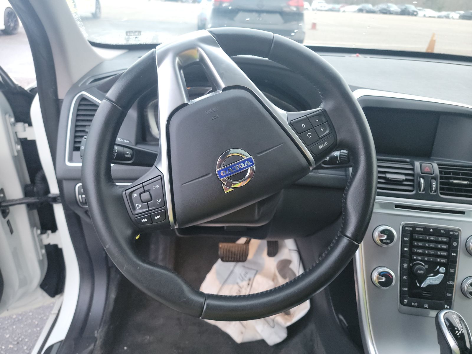 2017 Volvo XC60 DYNAMIC FWD