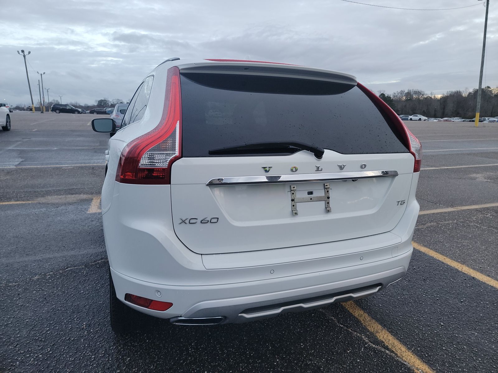 2017 Volvo XC60 DYNAMIC FWD