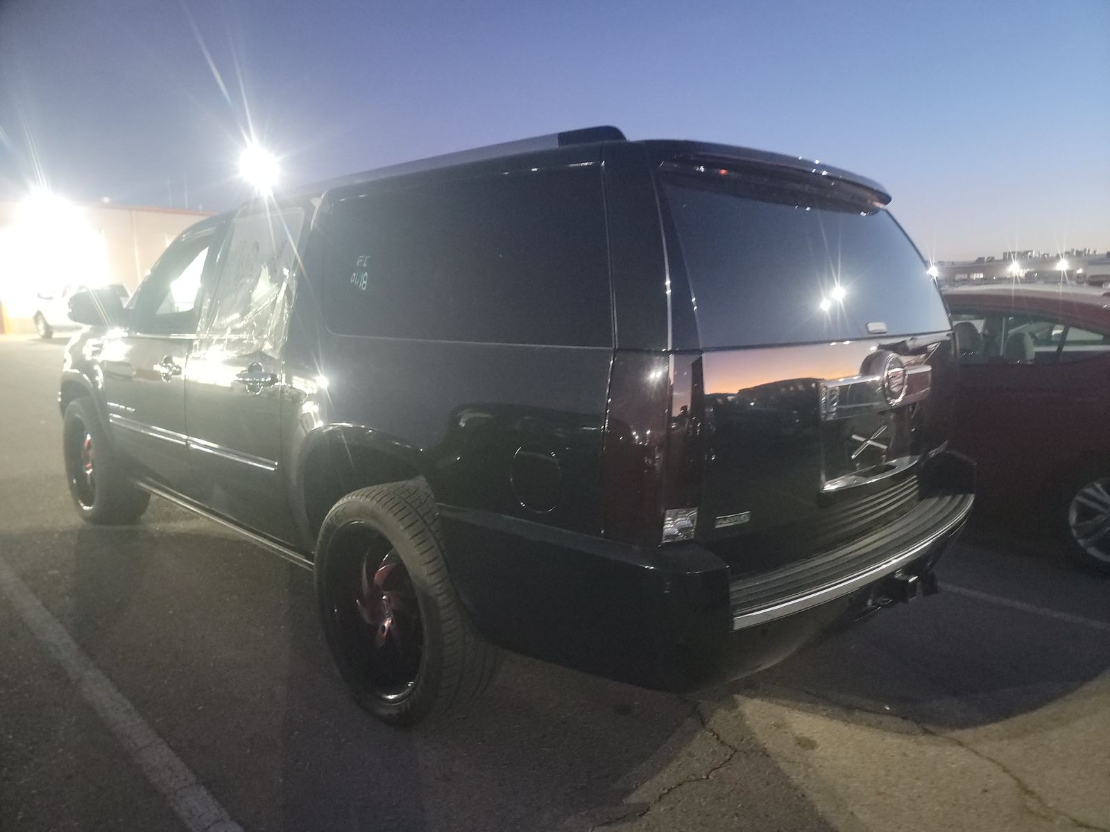 2011 Cadillac Escalade ESV Premium RWD