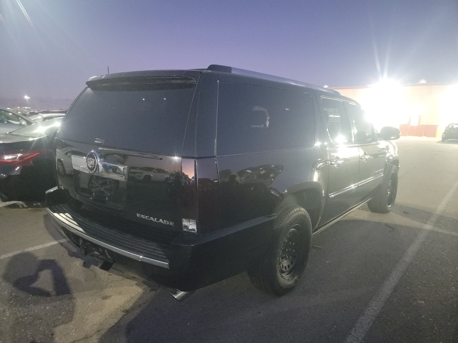 2011 Cadillac Escalade ESV Premium RWD