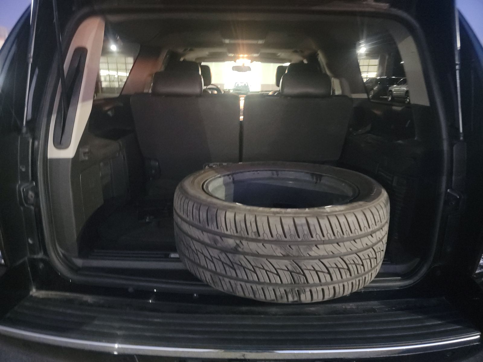 2011 Cadillac Escalade ESV Premium RWD