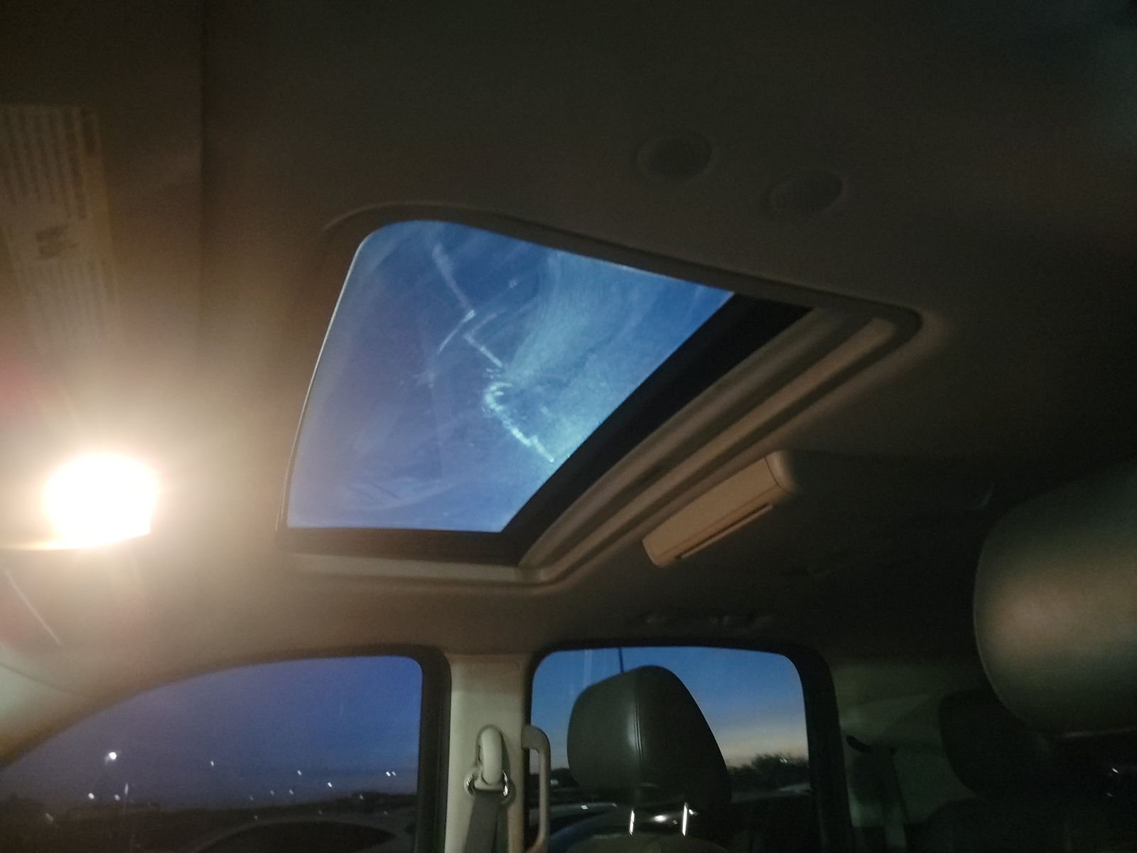 2011 Cadillac Escalade ESV Premium RWD