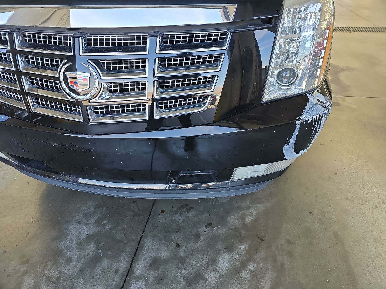 2011 Cadillac Escalade ESV Premium RWD