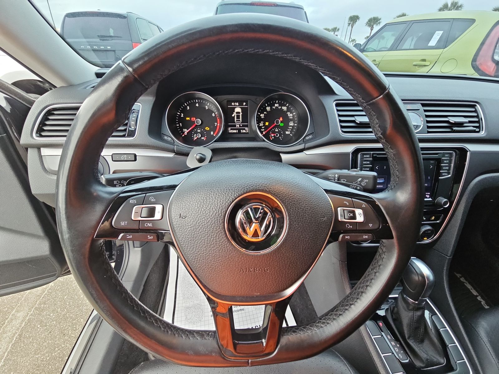 2017 Volkswagen Passat 1.8T R-Line FWD