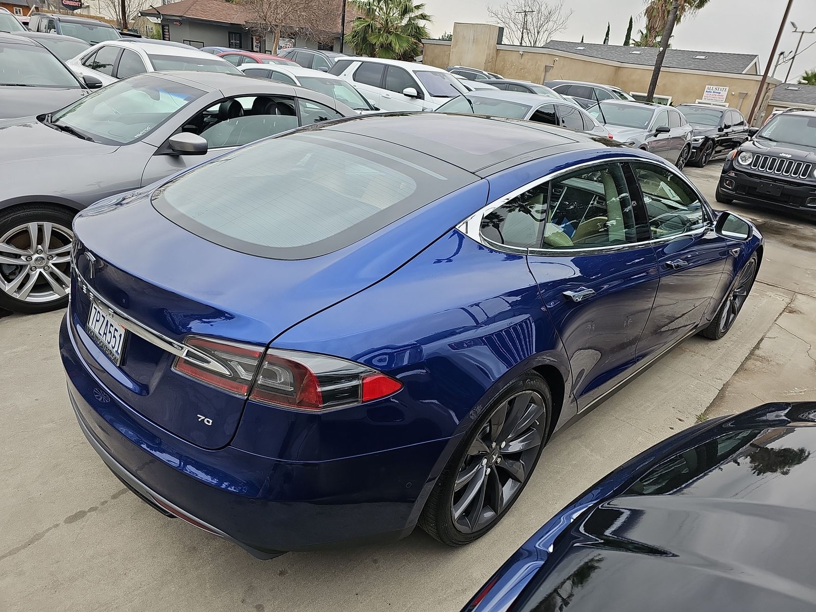 2015 Tesla Model S 70 RWD